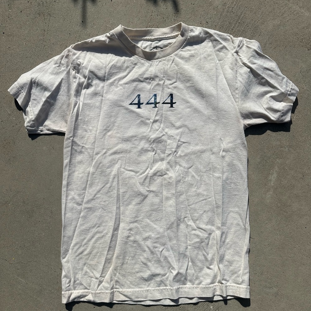 444 UTOPIA (Stendo) t-shirt